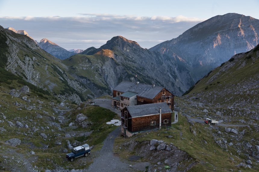Hut in de Karwendel in Oostenrijk