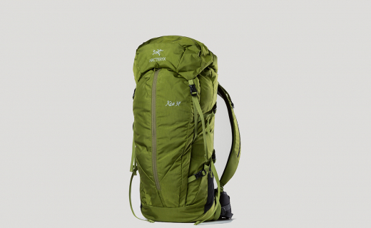 Arcteryx_voor-230x157.jpg