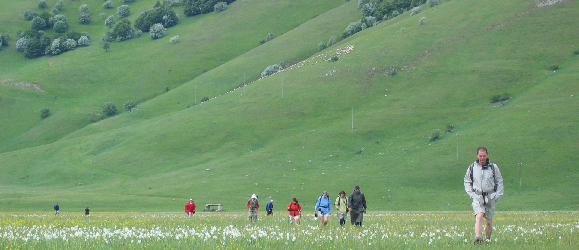 Italië, mensen wandelen Monti Sibillini, Umbrië