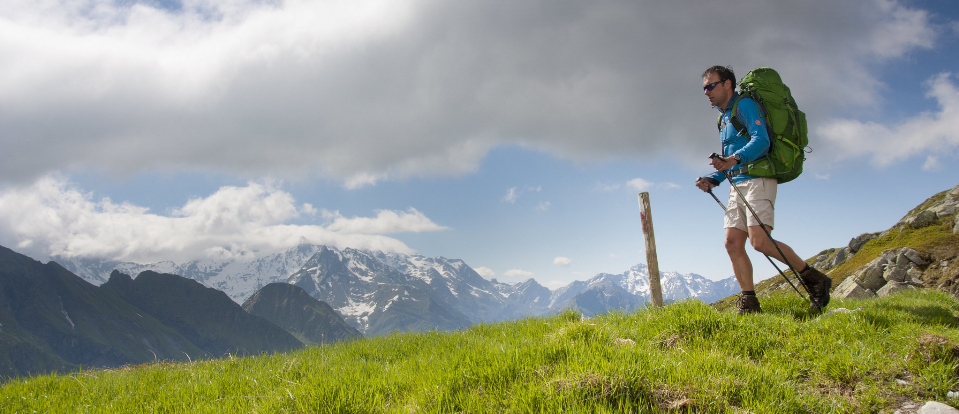 Alpenpässeweg wandelroute in Zwitserland