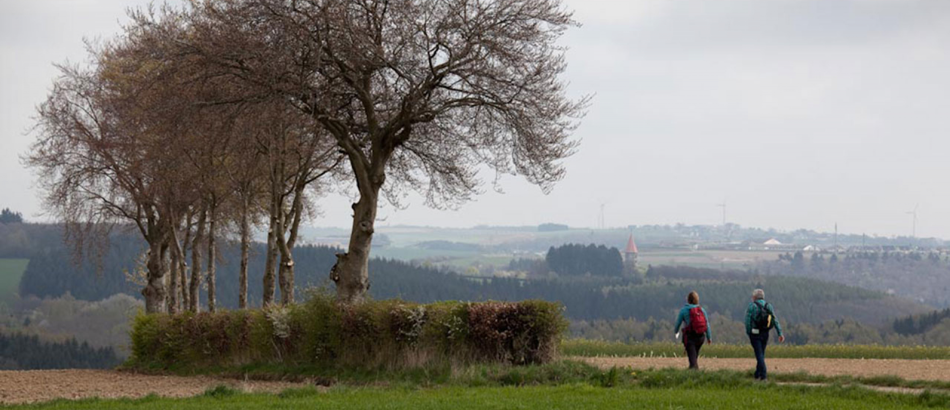 Luxemburg, vrouwen wandelen