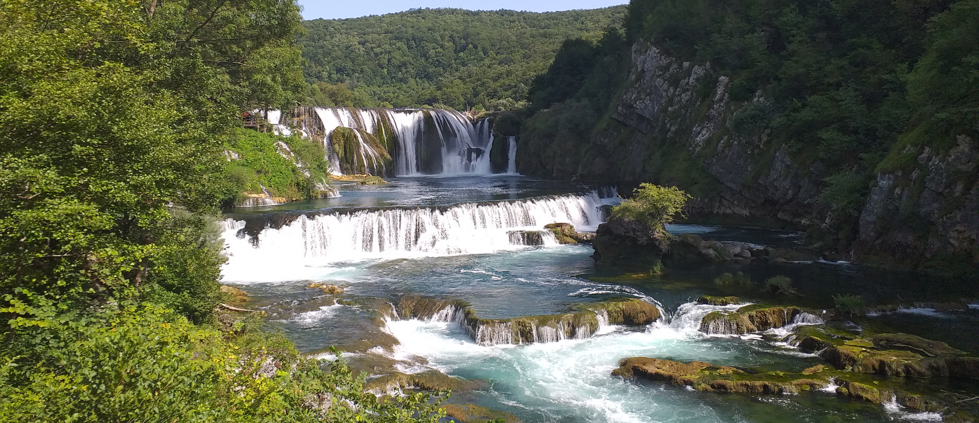 Wandelen in de Balkan Bosnie Una N.P. Strbacki Buk waterval