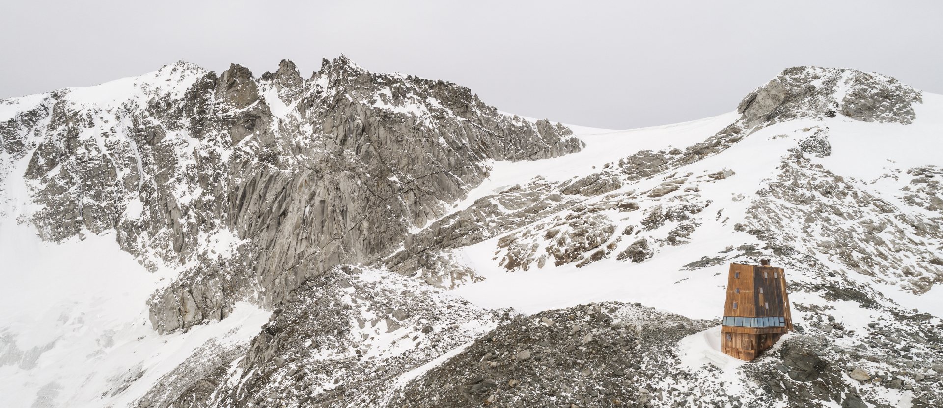 Schwarzensteinhütte