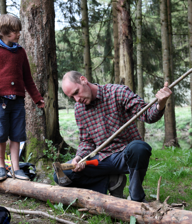 Kanovaren Belgie Semois op de kant
