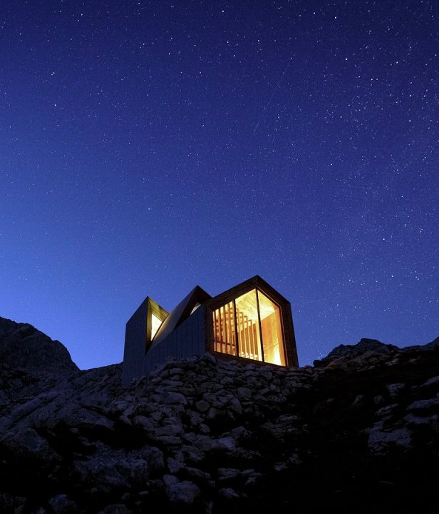 Alpine Shelter Skuta