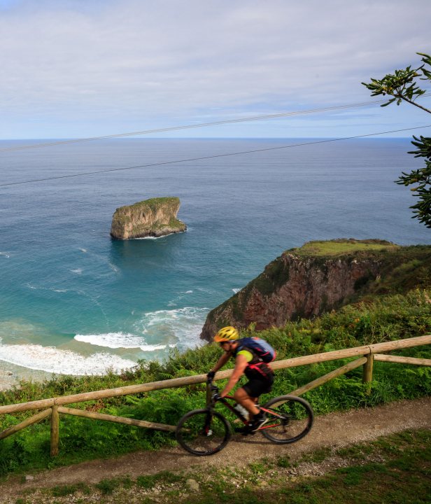 Op de mountainbike langs de Costa Verde 