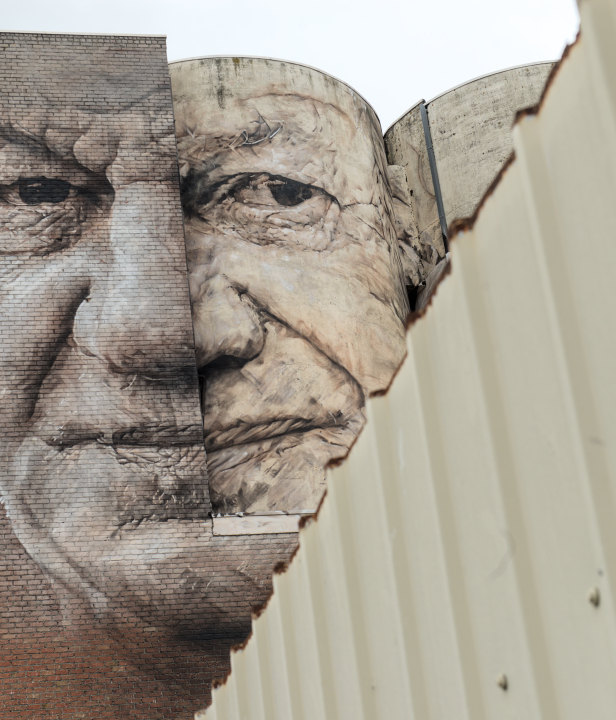 Oostende - Mural van Guido van Helten