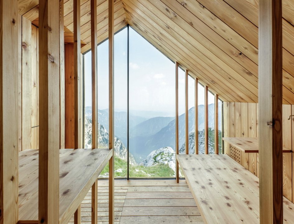 Alpine Shelter Skuta