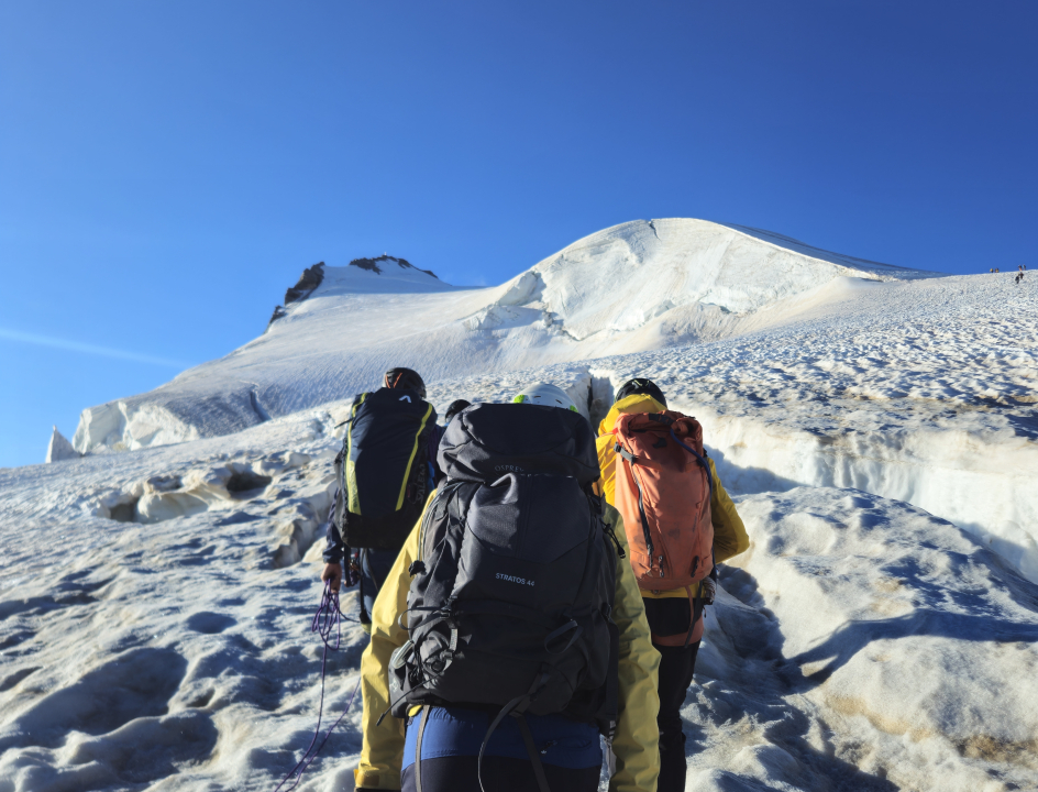 Wandelen op de sneeuw