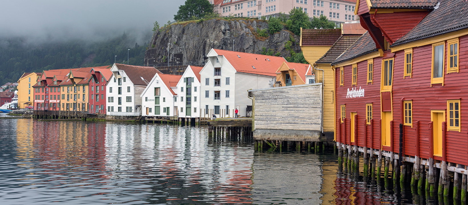 lr-08-Oude-pakhuizen-in-Bergen-600x397.jpg lr-08-Oude-pakhuizen-in-Bergen