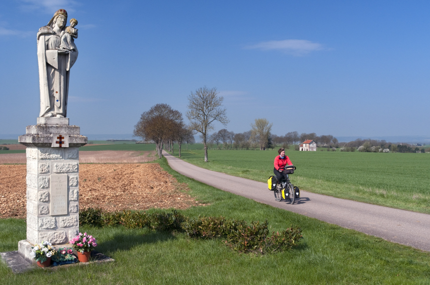 Fietsen Frankrijk Frontlijnroute monument