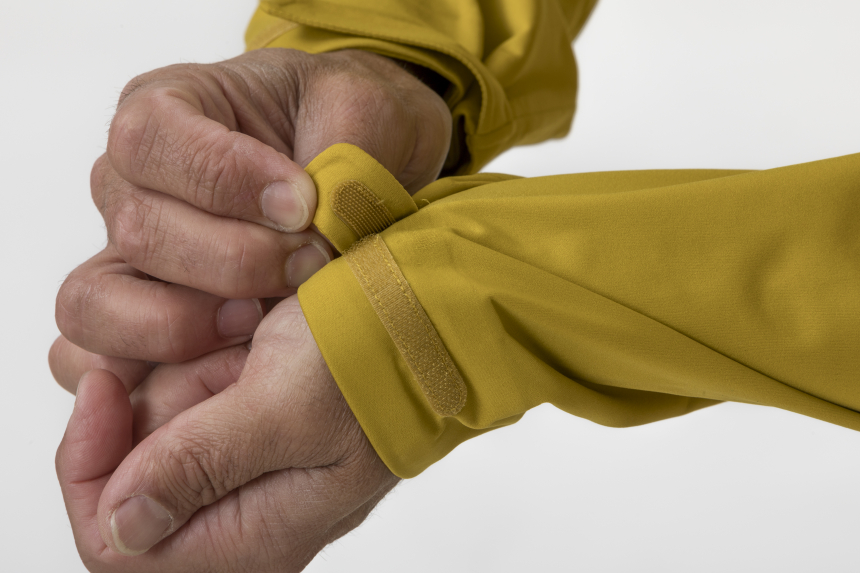 Rab Kinetic Plus Jacket manchetten