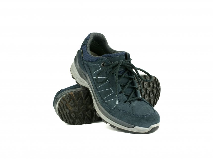 Test Lowa Toro Evo Gtx Lo Wandelschoen Op Pad
