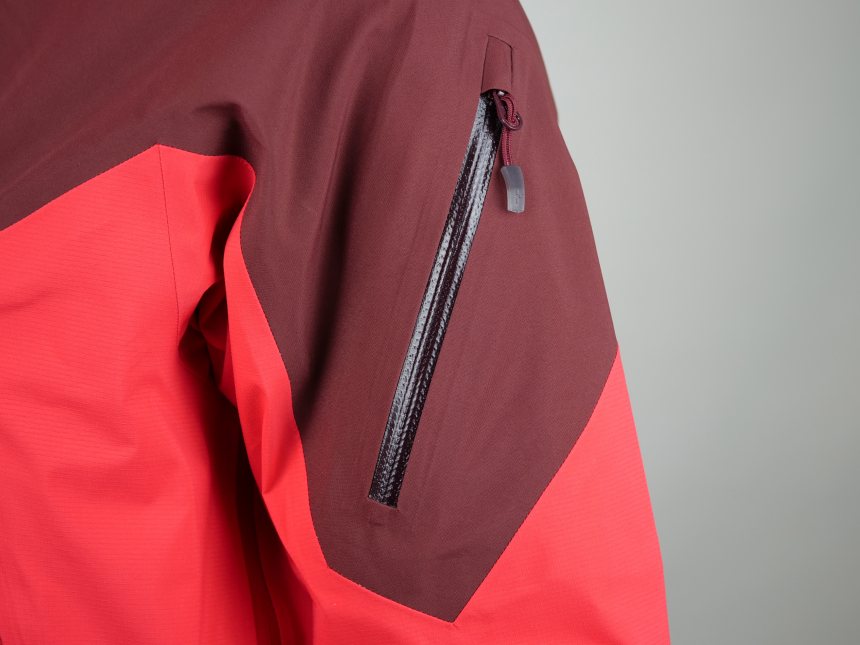 Test Haglöfs Roc Spire Jacket