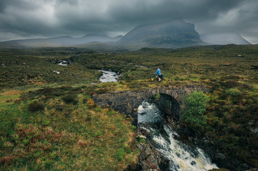 Fietsen op de NC500 in Schotland