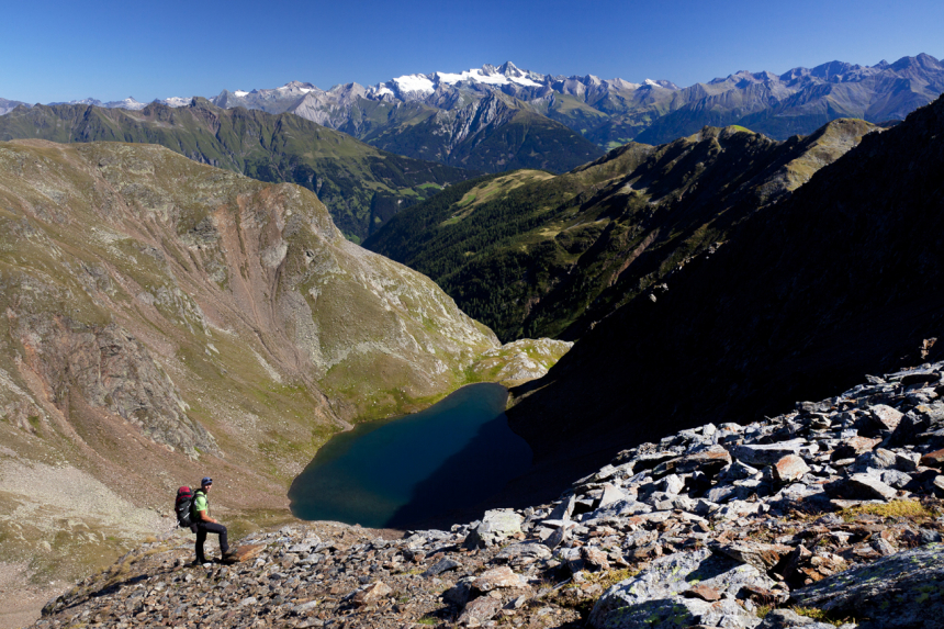 22592_Regenstein_Degenhorn_c-Uwe-Grinzinger-HT-Osttirol-600x400.jpg Hoog boven de Pumpersee, met achter in het midden de Großglockner