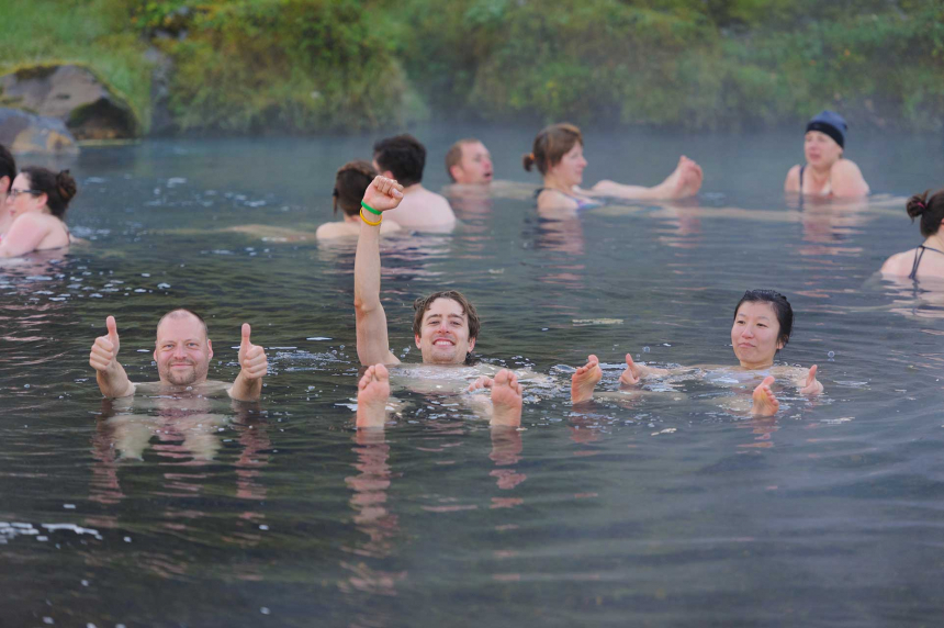 4.-hot-pool-600x399.jpg 4.-hot-pool-600x399.jpg