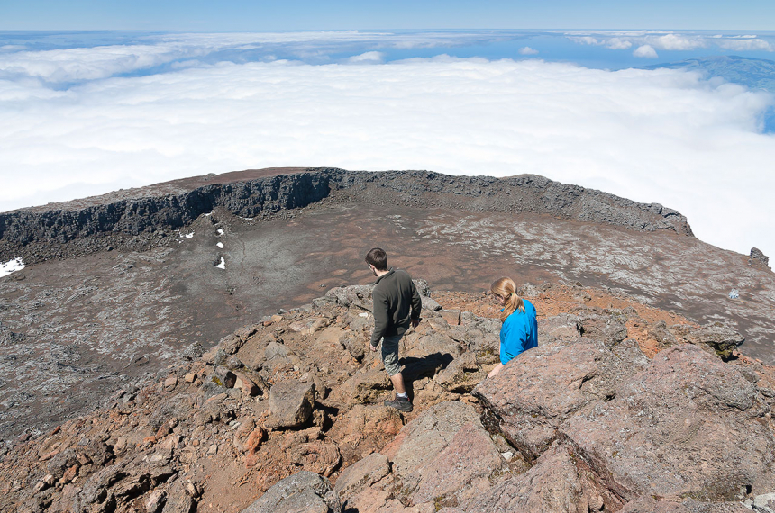 In de krater van de Picos vulkaan, het dak van de Azoren.