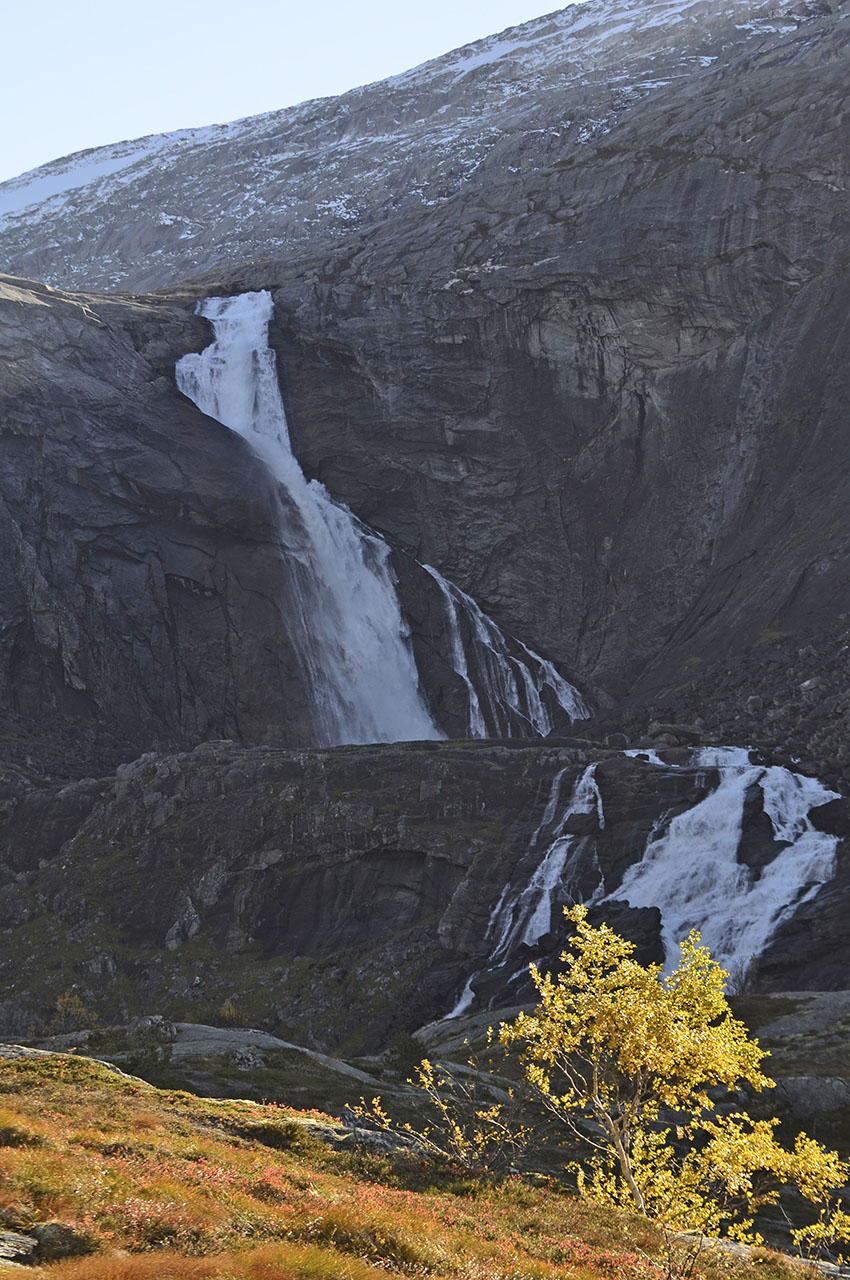 Blog-22-WvdB-waterval-398x600.jpg Blog 22 WvdB - waterval