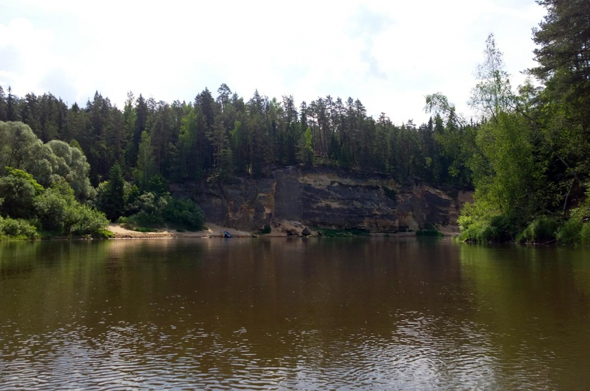 GaujaNP-rotsen-600x398.jpg Kalkstenen rotsen