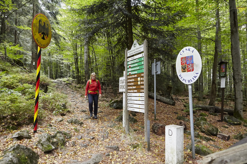 Goldsteig trail