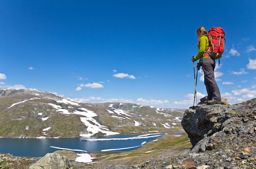 Uitkijken over de eindeloze Noorse fjell. 