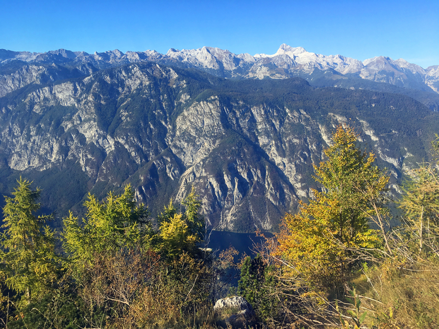 Triglav-vanaf-Vogel-Mountain-1-600x450.jpg Triglav-vanaf-Vogel-Mountain-1-600x450.jpg