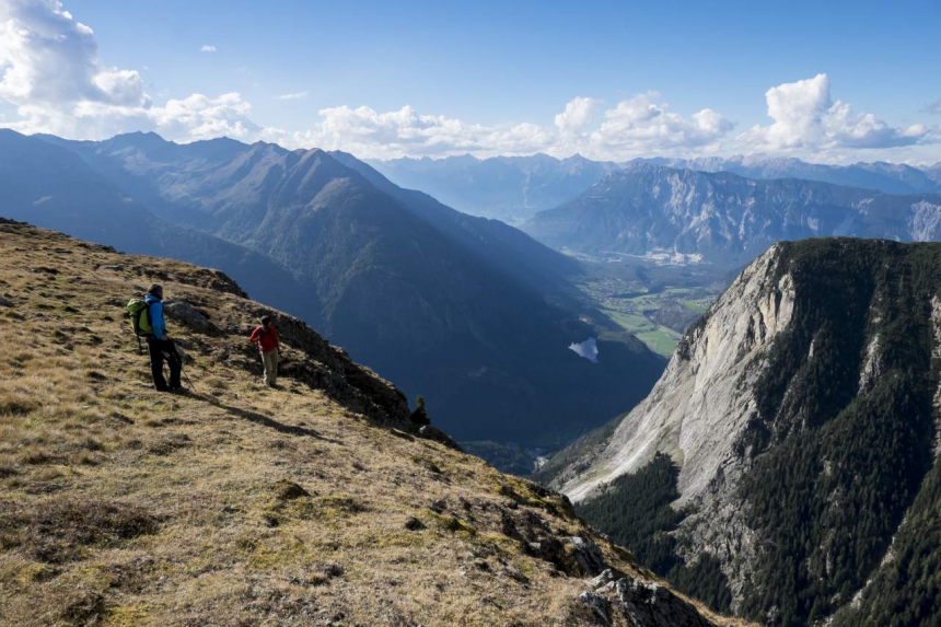 Wandelen-in-het-Ötztal-14-600x400.jpg Wanderszene am Lauser, Stubaier Alpen, Tirol, Oesterreich.