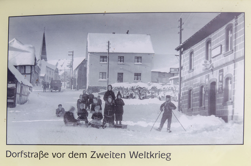 Wildnis-Trail-Eifel-11-600x398.jpg Hoewel het leven zwaarder was dan in de dorpen in de dalen, waren de dorpelingen waarschijnlijk wel gelukkig.