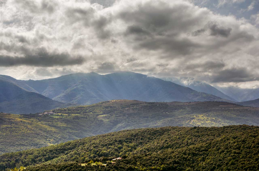 Uitzicht op de Pyreneeën vanaf de Col de Fourtou