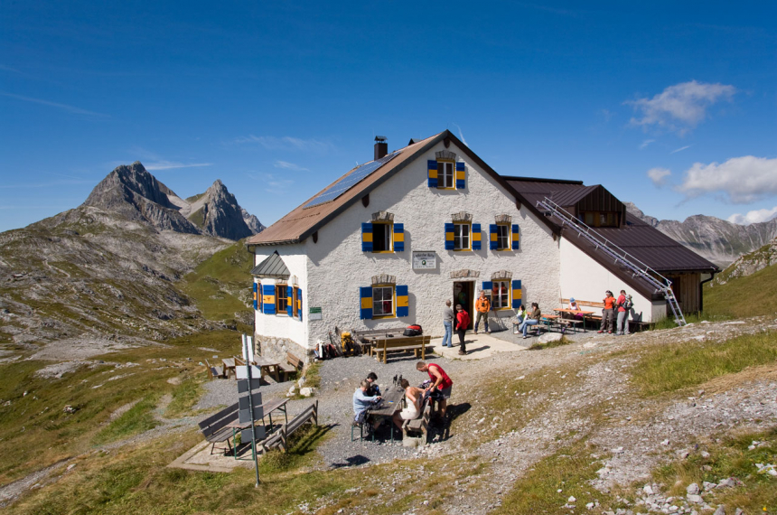 De Adlerweg: de hoofdroute verloopt door een gevarieerd deel van de noordelijke Kalkalpen in Tirol.