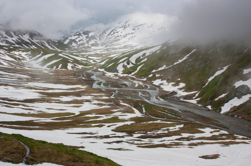 De machtige Greina hoogvlakte .