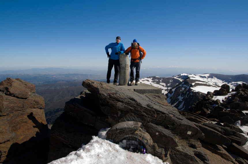 Op de top van de Mulhacén, dé hoogste berg van het Spaanse vasteland.