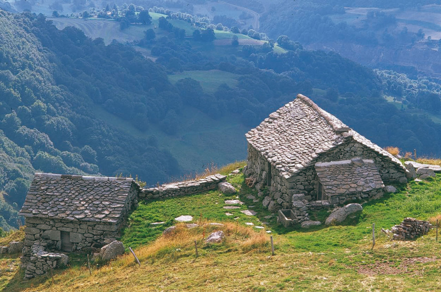 wandelen-auvergne-frankrijk-01-600x398.jpg wandelen-auvergne-frankrijk-01