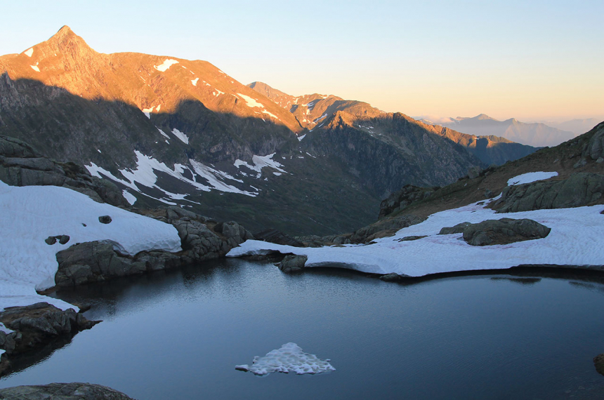In de Pyreneeën liggen ruim 2.500 bergmeren verborgen. Foto: Ton Joosten.